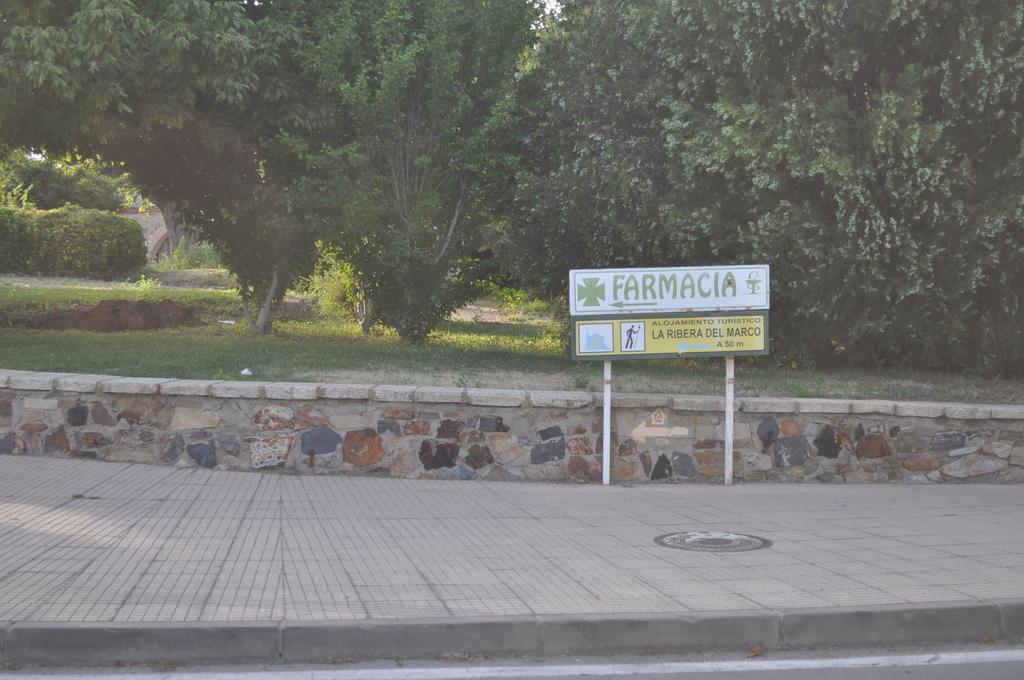 Apartamento Turistico La Ribera Del Marco Caces Cameră foto
